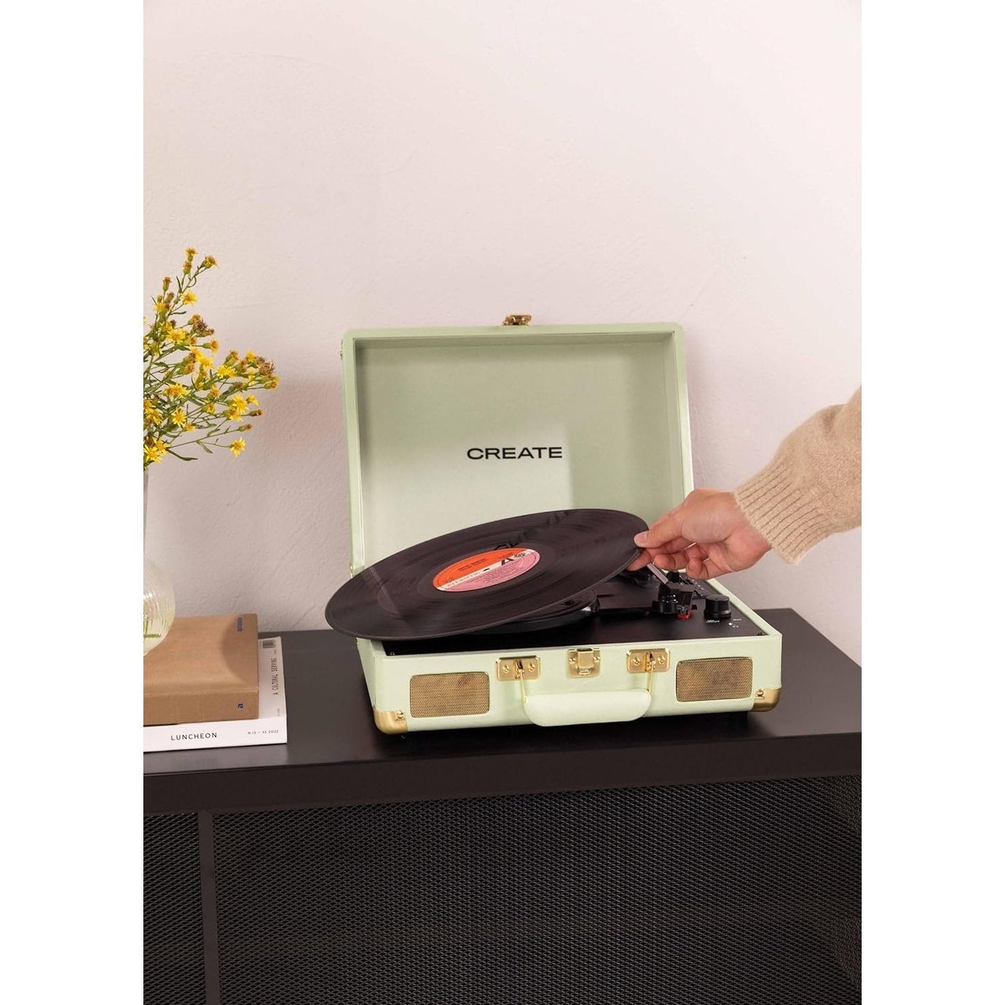 Create - Portable Turntable With Bluetooth / Pastel Green