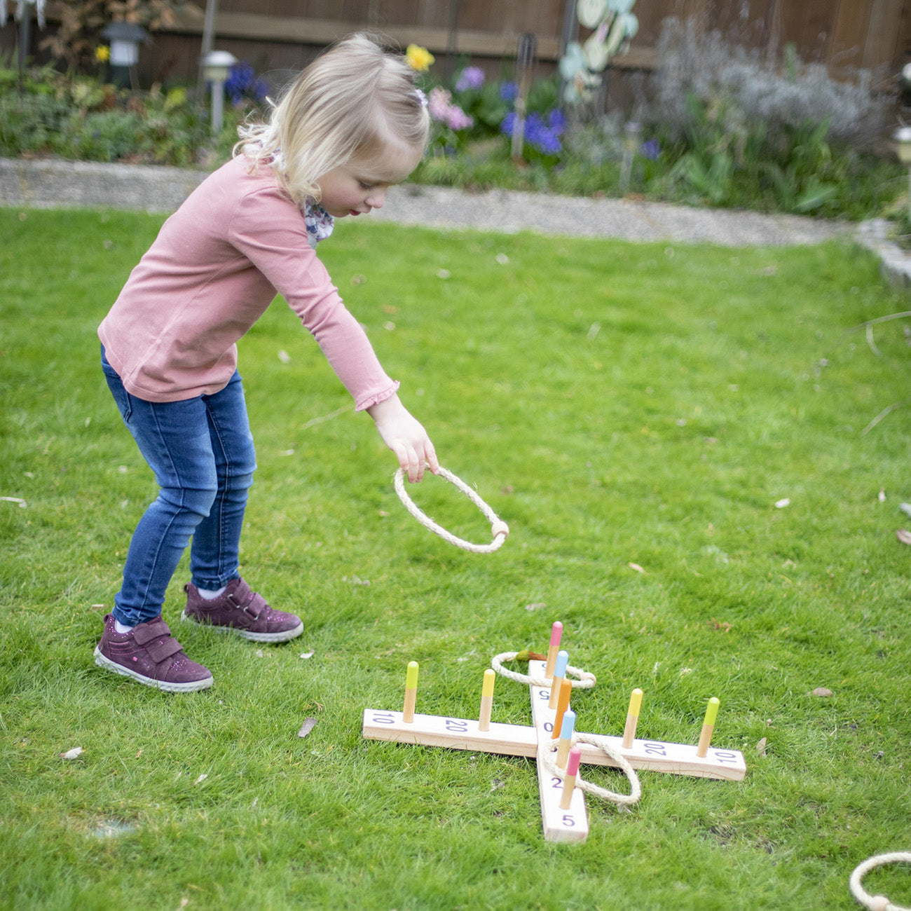 Outdoor Active - Wooden Ring Toss Game with 9 Sticks