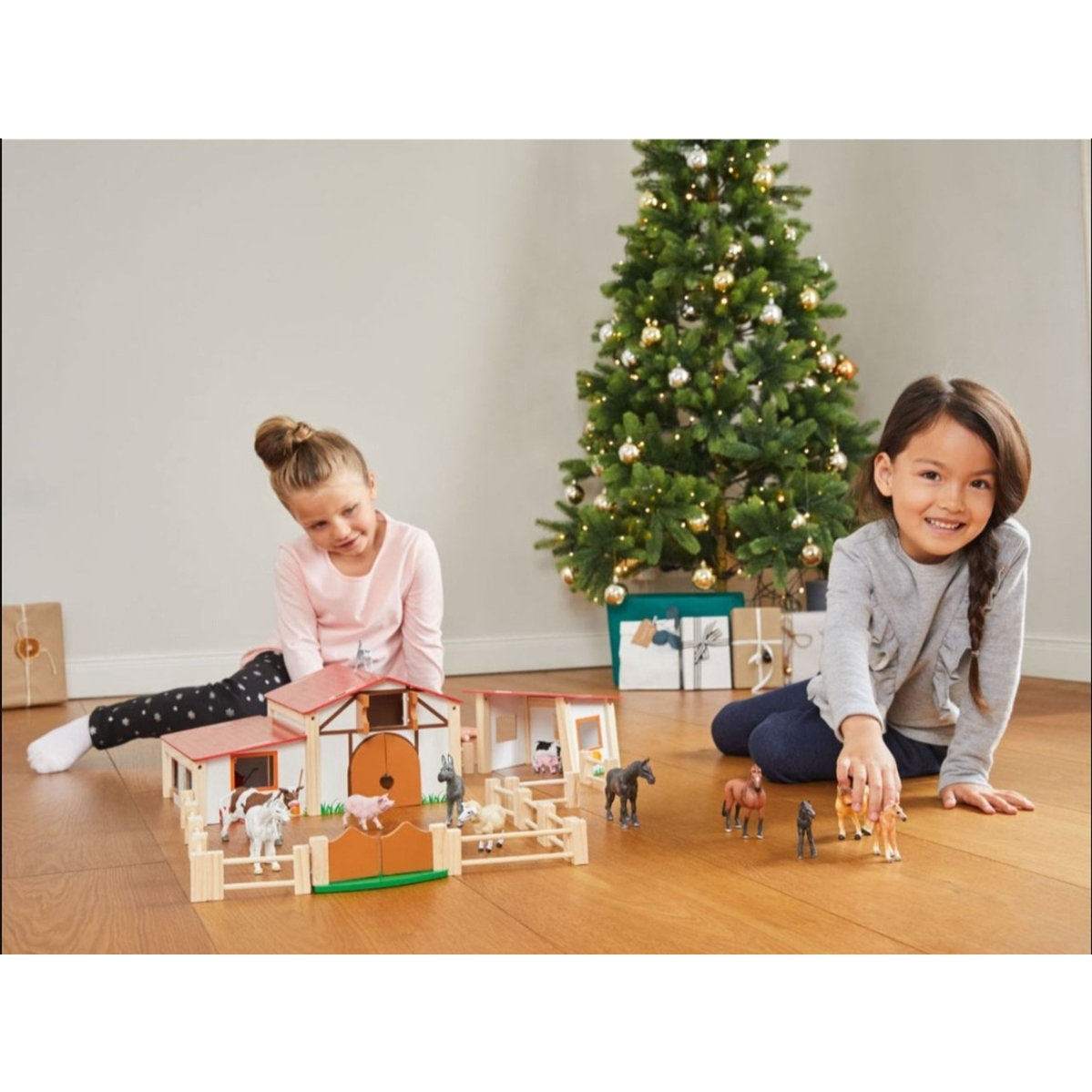 Playtive - Wooden Farm 18 Pieces