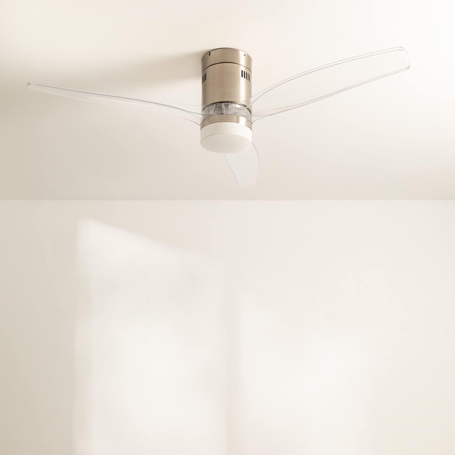 Create - Windcalm Ceiling Fan Nickel With Transparent Wings / Quiet 40 W /132 Cm / ( With Light)