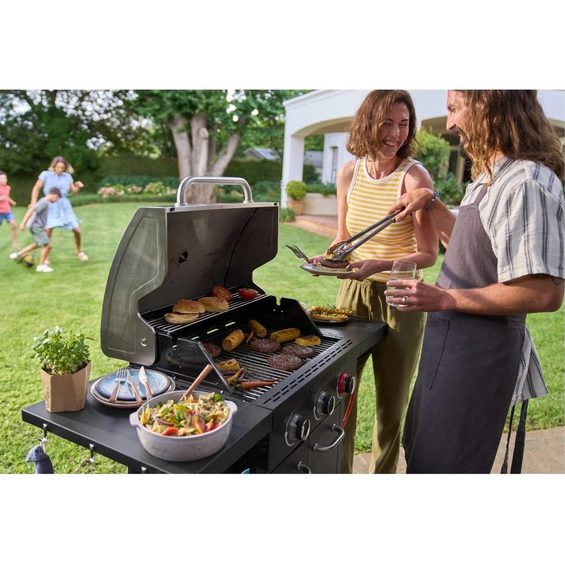 Grillmeister - Memphis Gas BBQ – 3 Burners, Stainless Steel Lid, Folding Side Tables