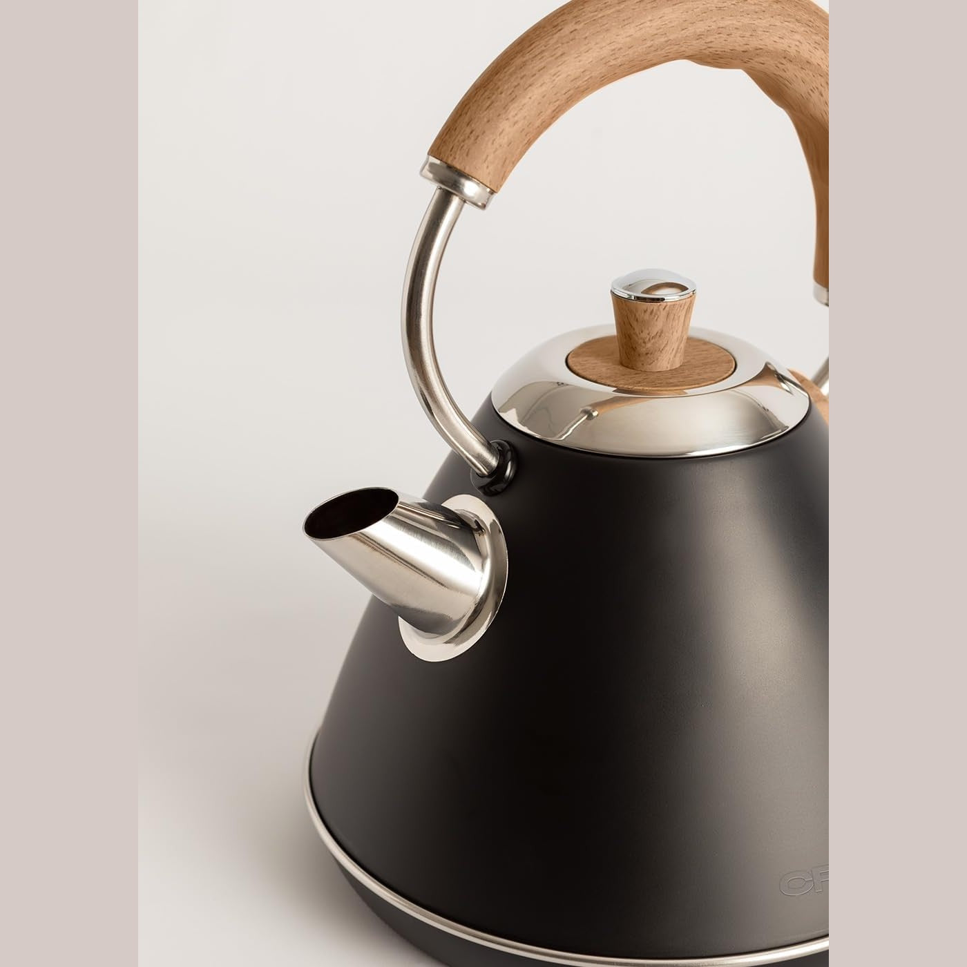 Create  - KETTLE RETRO M – 1L Kettle – Black