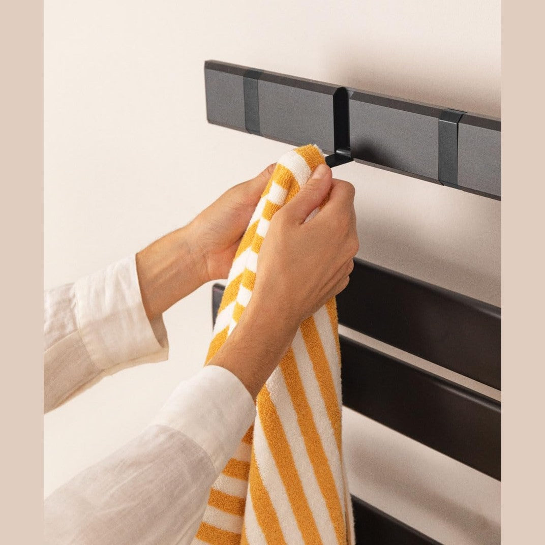Create - Warm Towel Modern/Electric Towel Holder for Wall Black / 80 x 50 cm / 2 in 1, 6 Operating Modes, LCD Display, Timer up to 24 Hours, 400 W