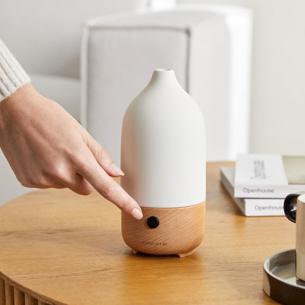 CREATE - Aroma Ceramic Aroma Diffuser and Mini Humidifier – Cream White (100 ml) 