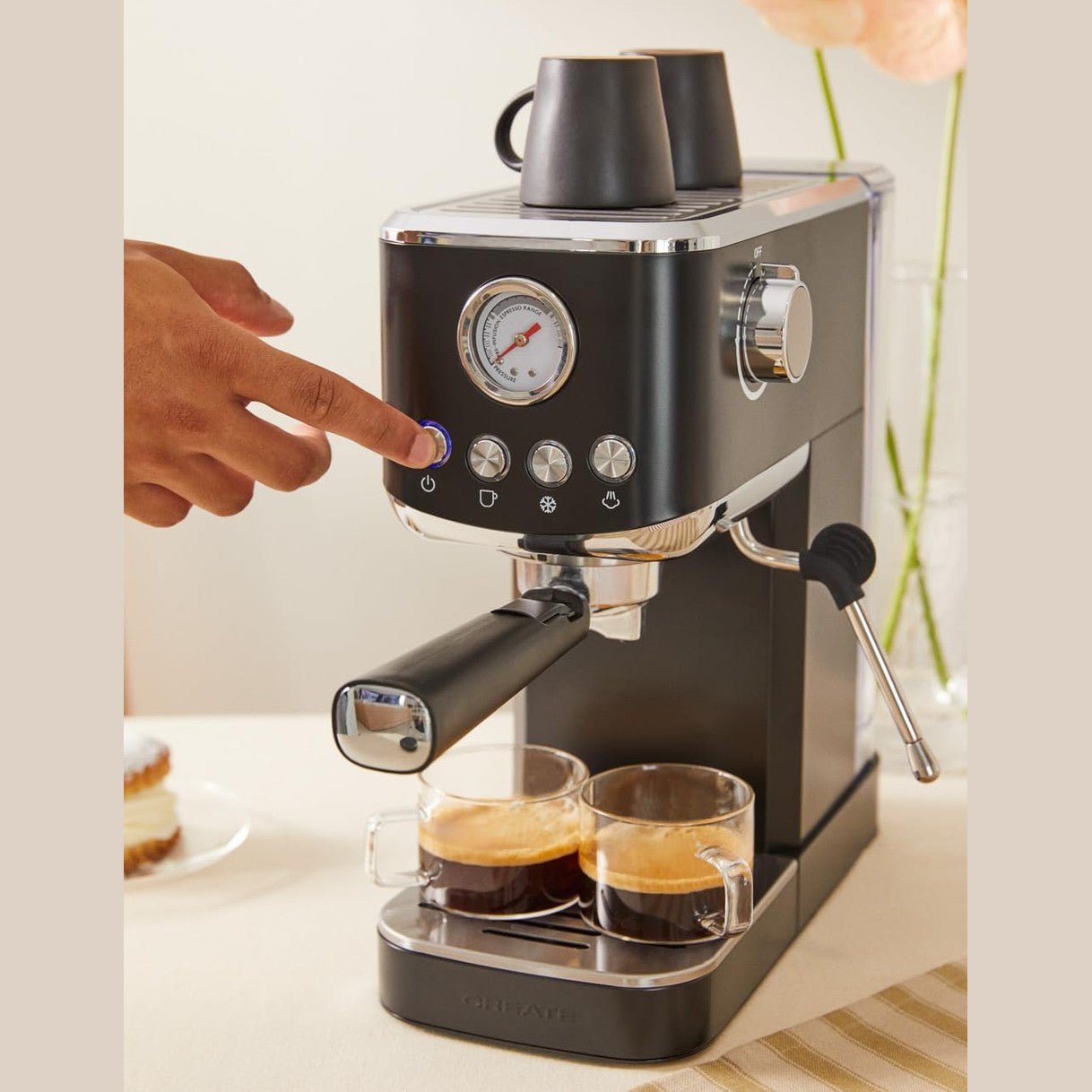 CREATE - Thera Classic Compact Espresso Machine – Semi-Automatic, 20 Bar, 1350 W - Black