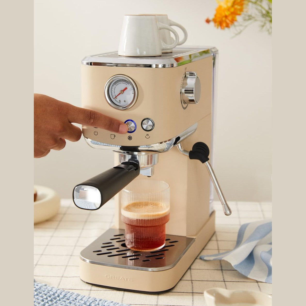 CREATE - Thera Classic Compact Espresso Machine – Semi-Automatic, 20 Bar, 1350 W - Sand