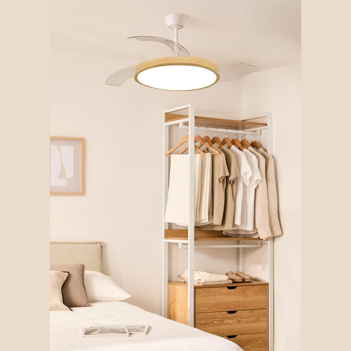 CREATE / Wind Clear Studio M/Ceiling Fan with Lighting White Light Wood Blades with Remote Control / 40 W, Timer, Diameter 108 cm, Retractable Blades, 3 LED Temperatures, Summer/Winter Operation