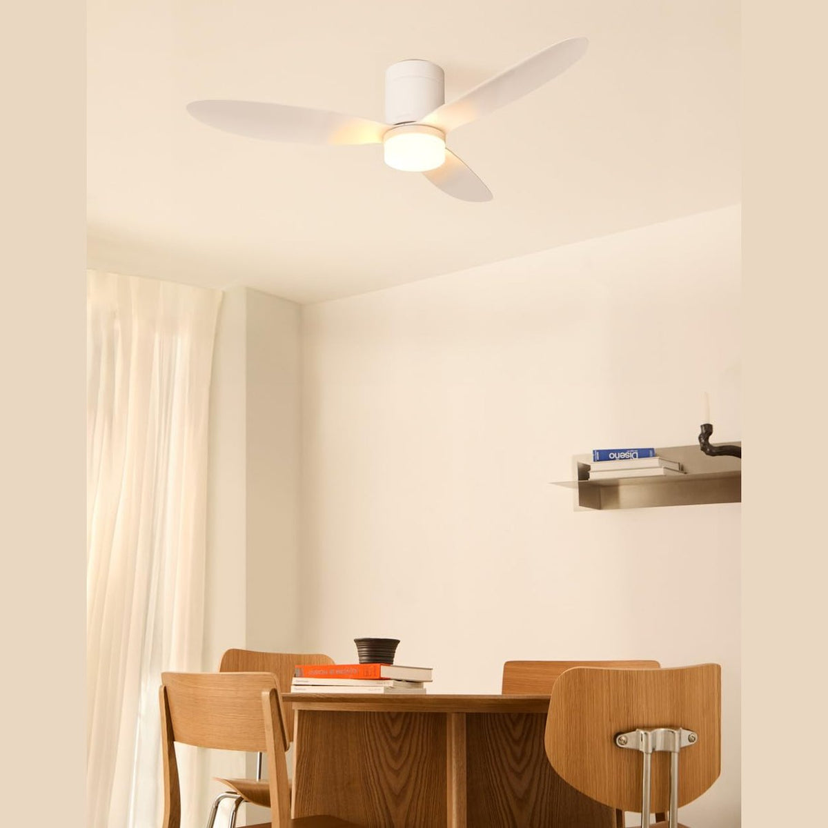 CREATE / WIND LITE/Ceiling fan with white light with remote control / 40W, Quiet, Ø132 cm, 6 speeds, programmable, summer-winter function, LED light 3 temperatures