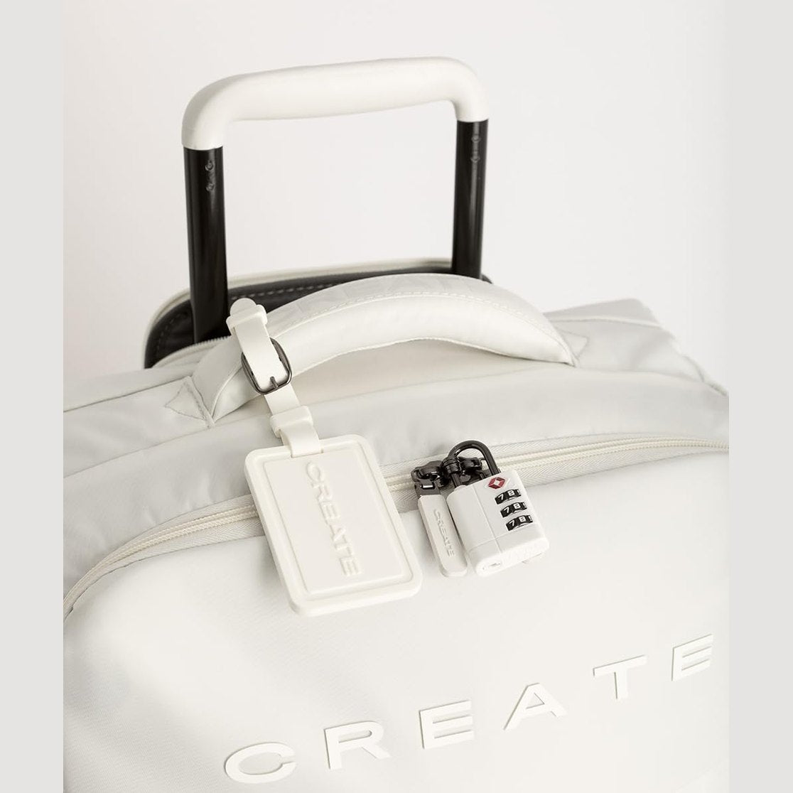 CREATE / Luggage Studio Soft/Soft Suitcase Polyester Off-White / 47 x 25.5 x 65 cm / TSA Padlock, 4 Double Wheels, Organizer, Telescopic Handle, Waterproof Fabric, ID Tag