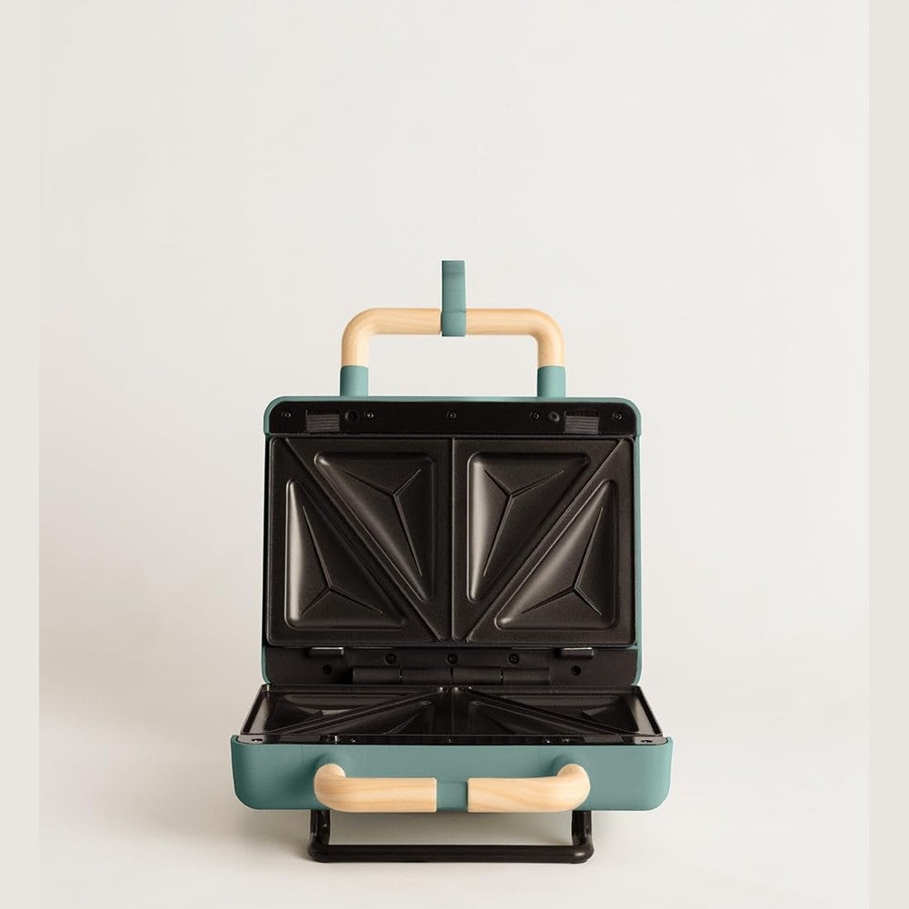 CREATE /STONE STUDIO/Sandwich Maker Grill and Double Waffle Maker Sage Green / 3 Interchangeable Plates: Grill, Waffle and Sandwich, Non-Stick, 100° Opening, 2 Slices, Auto Off, Retro, 800W