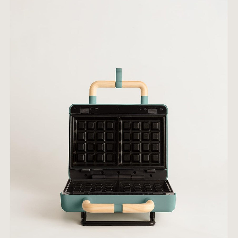 CREATE /STONE STUDIO/Sandwich Maker Grill and Double Waffle Maker Sage Green / 3 Interchangeable Plates: Grill, Waffle and Sandwich, Non-Stick, 100° Opening, 2 Slices, Auto Off, Retro, 800W